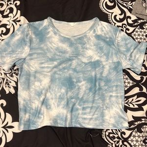 Teens tie dye blue shirt